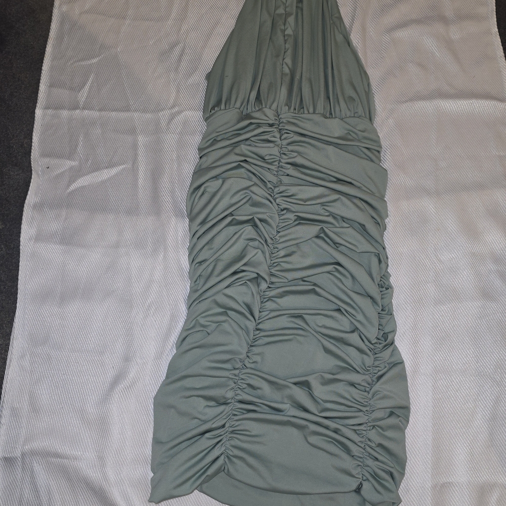 AX Paris Sage Ruched Midi Dress